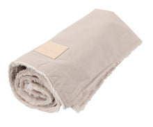 Load image into Gallery viewer, Fuzzyard Life Luxury Comforter Blanket - Sandstone
